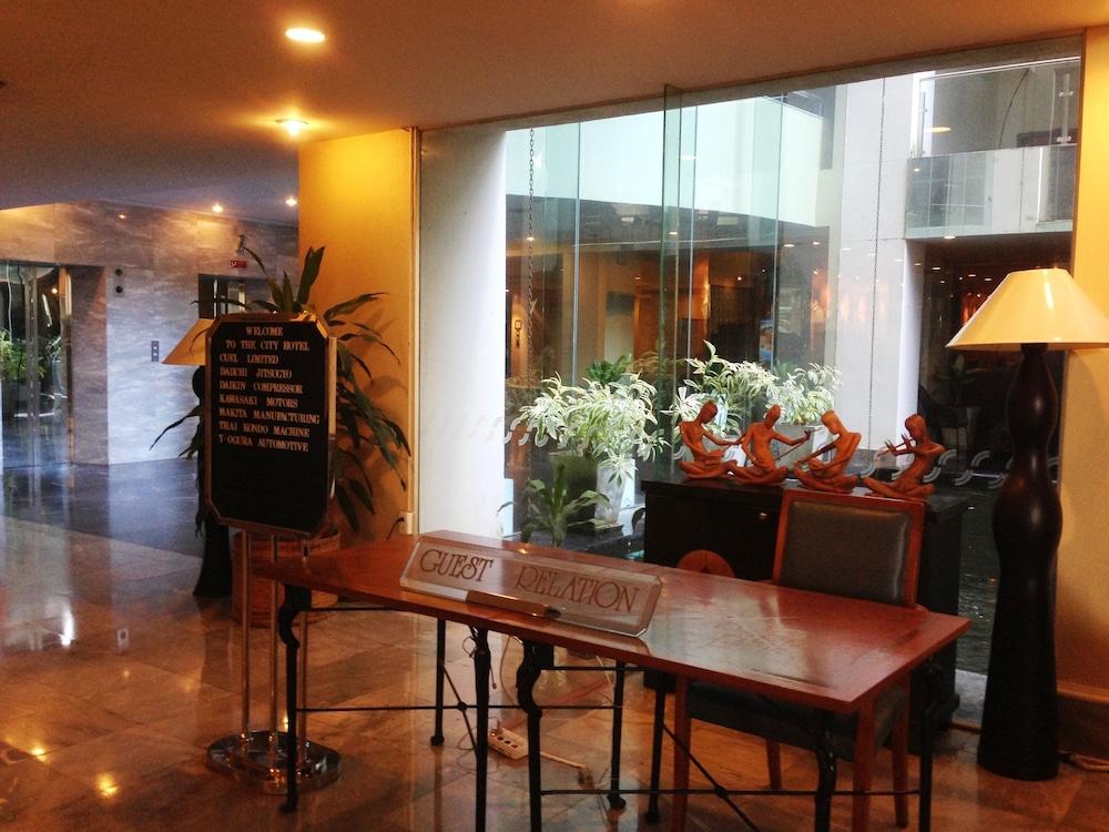The City Hotel Sriracha By Bbh Japan Сі-Рача Екстер'єр фото