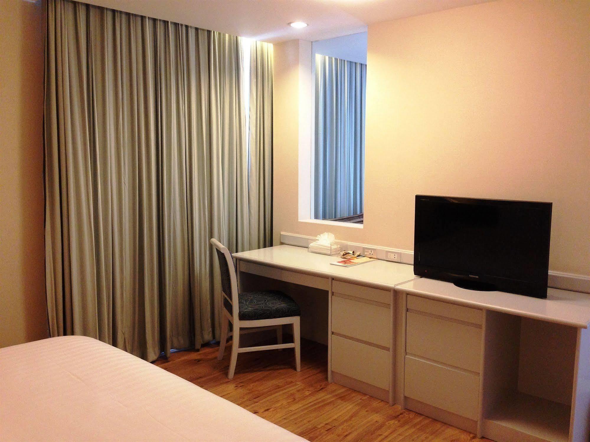 The City Hotel Sriracha By Bbh Japan Сі-Рача Екстер'єр фото